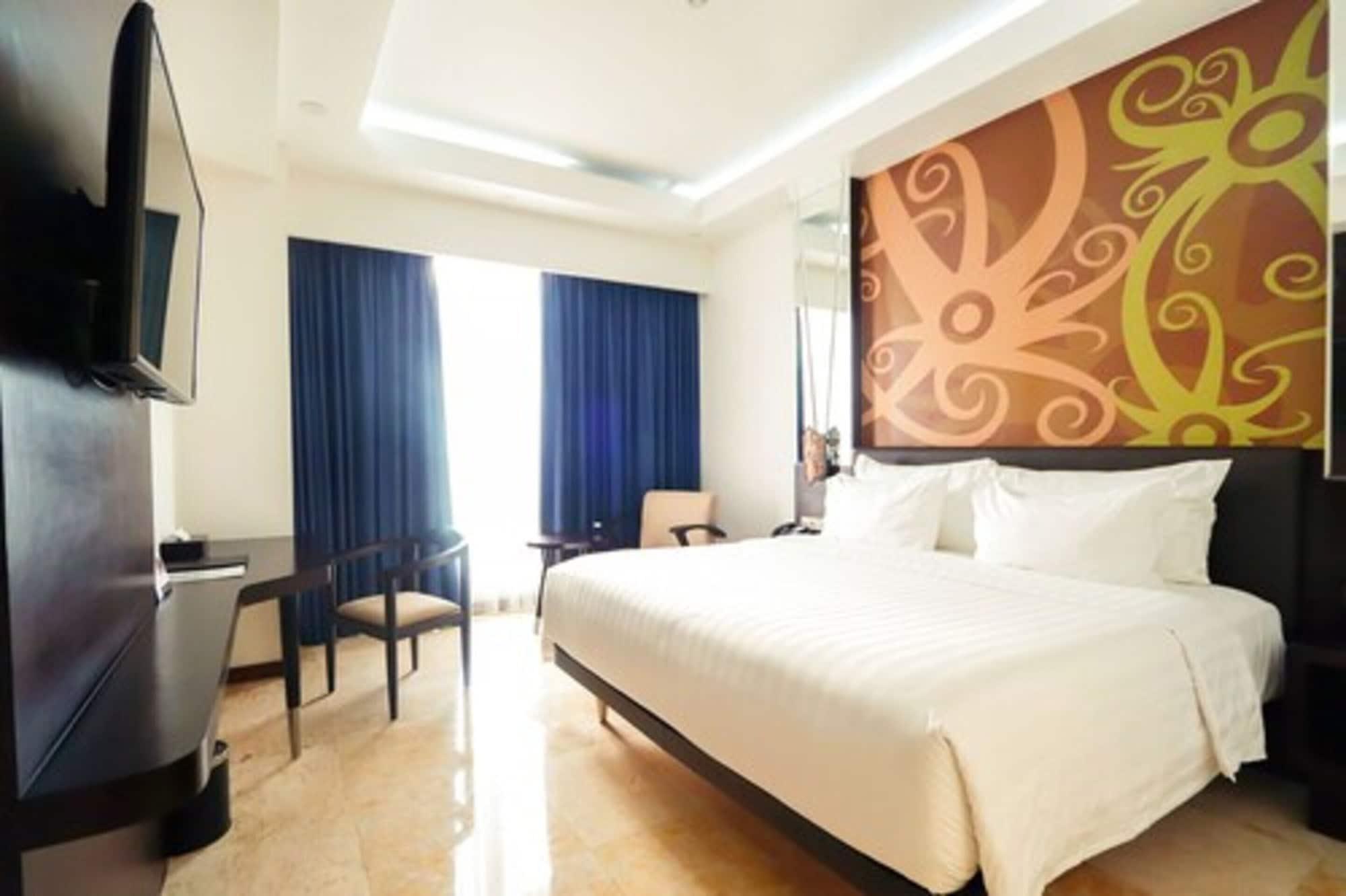M Bahalap Hotel Palangka Raya Exterior photo
